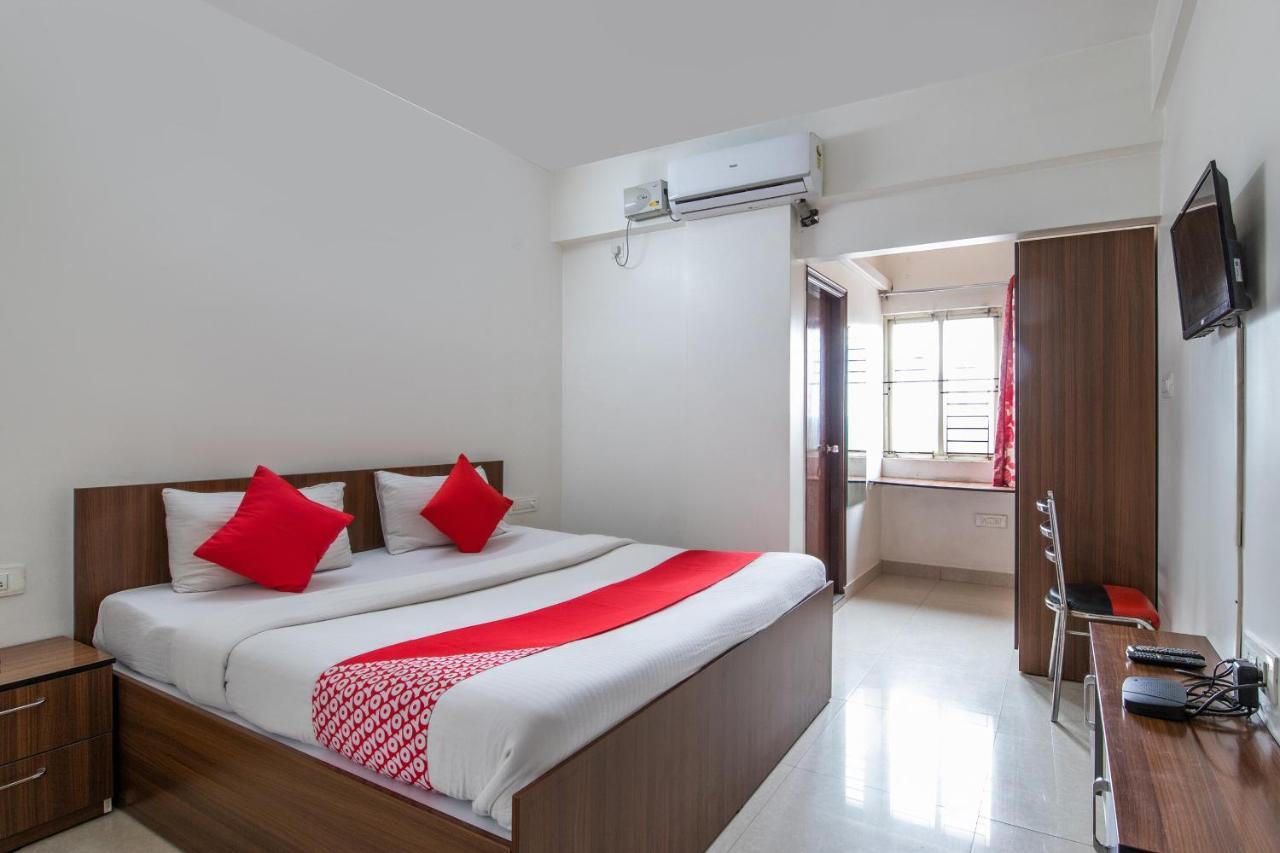 Hôtel Oyo 68189 Durga Deluxe à Bangalore Extérieur photo